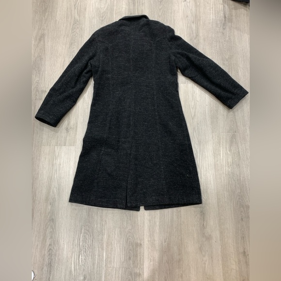 Vintage Grey Wool Blend Coat (Men's Large, Fits Women’s M/L Boyfriend Style) - Picture 10 of 13